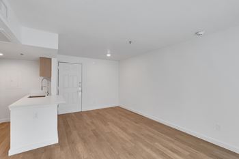 Kitchen with wooden floor11